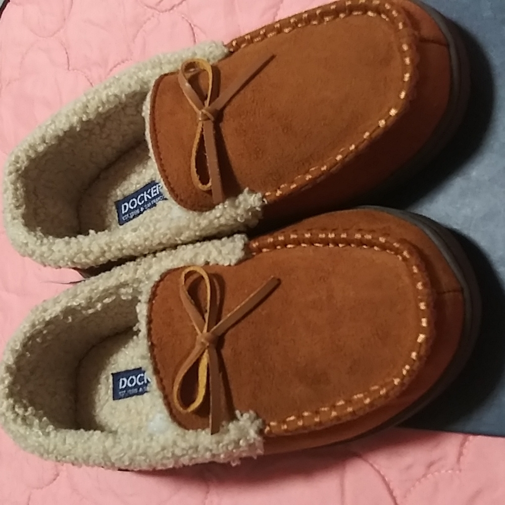 New Dockers slippers.